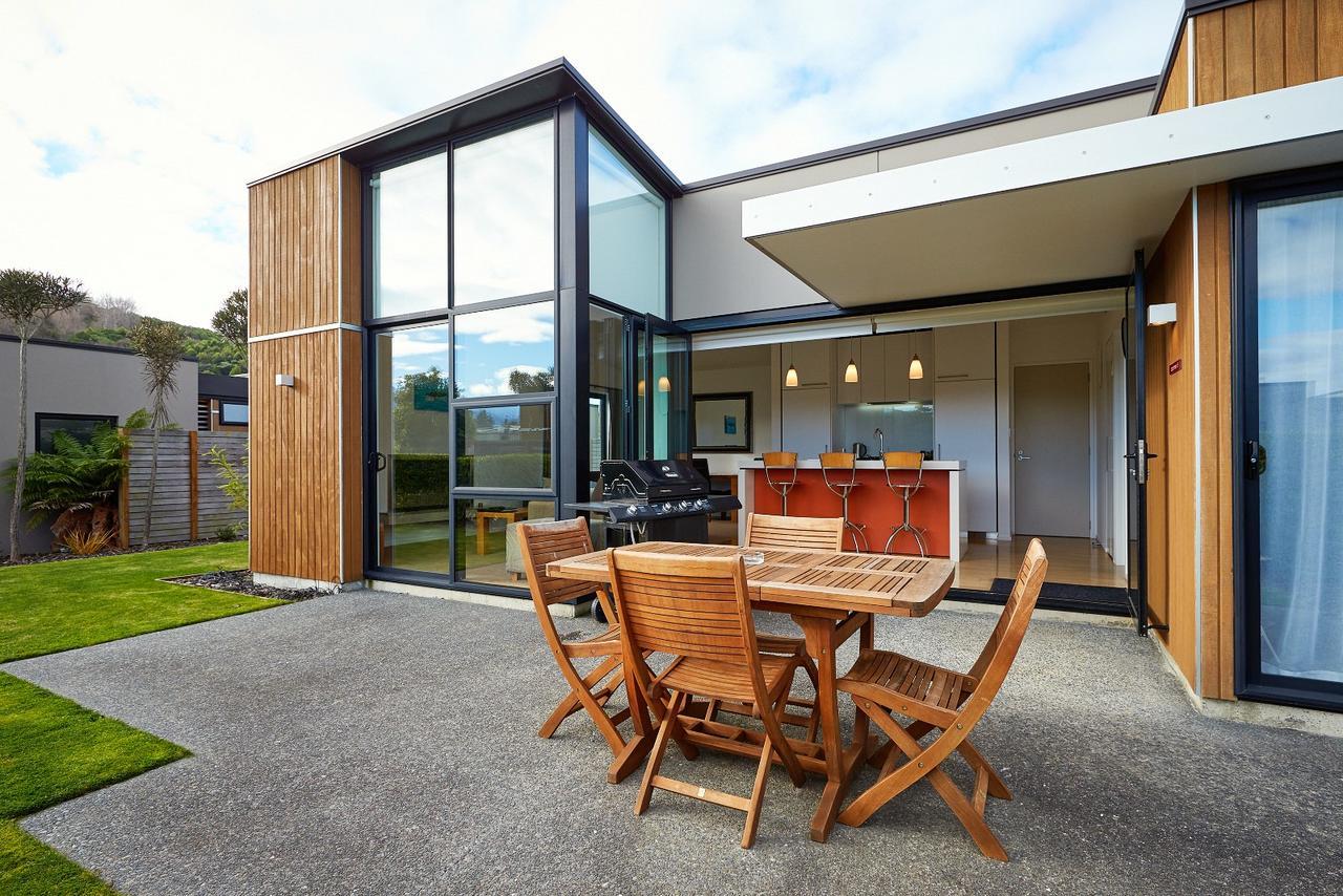 The Fairways Accommodation Kaikoura Exterior photo